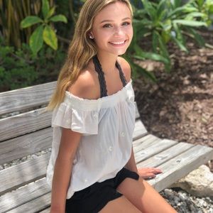 Meet your Posher, Halee